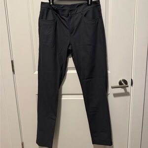Vuori Meta Athletic Pants - Charcoal